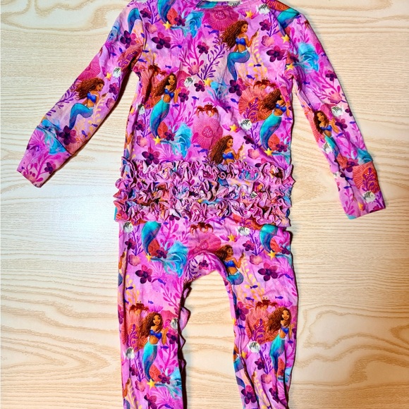 Posh Peanut Disney Little Mermaid Print Footed One-Piece Bamboo Pajamas - Picture 3 of 4